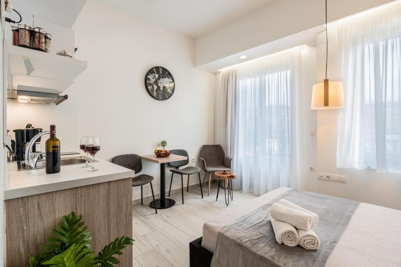 White & Gray Apartment Resmo Dış mekan fotoğraf